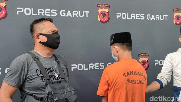 Foto: Pria Beristri yang Cabuli Dua Kakek di Garut