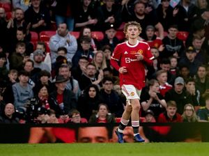 Ten Hag Mungkin Sudah Punya The Next Martin Odegaard di MU