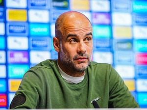 Guardiola Peringatkan Suporter Man City: Kalau Juara, Jangan Rusuh!