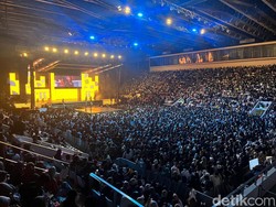 Fans Red Velvet Bikin Istora Senayan Berguncang!