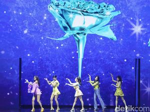 Aksi Red Velvet Bikin ReVeluv Teriak Histeris Bahagia Aksi Red Velvet Bikin ReVeluv Teriak Histeris Bahagia