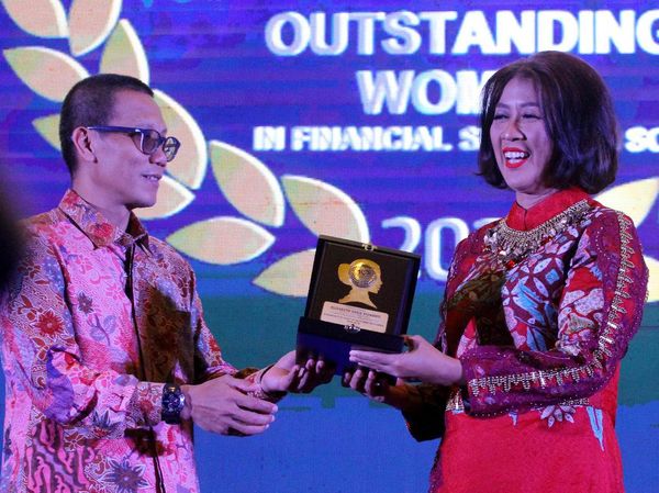 Saatnya Dedikasi Wanita Dihargai