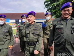 Waka DPR-Wagub DKI Hadiri Upacara HUT Ke-60 Menwa Jayakarta