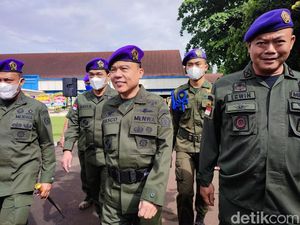 Waka DPR-Wagub DKI Hadiri Upacara HUT Ke-60 Menwa Jayakarta Waka DPR-Wagub DKI Hadiri Upacara HUT Ke-60 Menwa Jayakarta