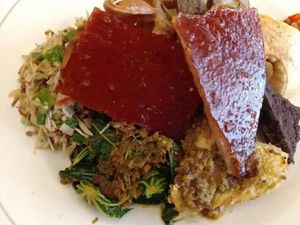 6 Babi Guling di Denpasar, Rekomendasi untuk Makan Malam