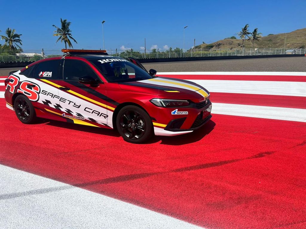 Bukan untuk MotoGP atau WSBK, Honda Civic RS Jadi Safety Car Mandalika Bukan untuk MotoGP atau WSBK, Honda Civic RS Jadi Safety Car Mandalika