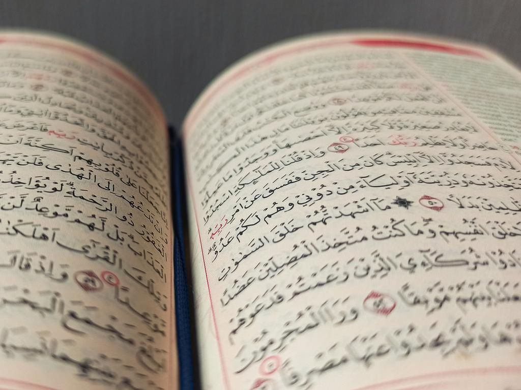 Al-Huda Nama Lain Al-Quran, Artinya Petunjuk Bagi Orang yang Bertakwa