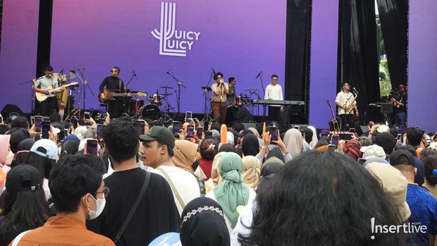 Buka Allo Bank Festival Day 3, Juicy Luicy Ajak Penonton Galau Bareng