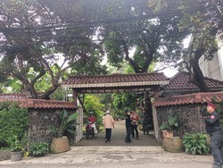 Fahmi Idris Meninggal Dunia, Pelayat Mulai Datangi Rumah Duka