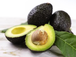 Hati-hati! Makan Alpukat Kebanyakan Bisa Picu 4 Efek Samping