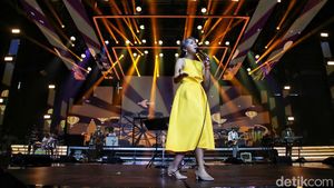 Mocca Tampil Apik di Allo Bank Fest, Bikin Penonton Terkesima