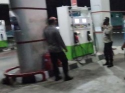 Pantau Harga BBM, Polres Tabanan Sidak SPBU Lumajang Tabanan