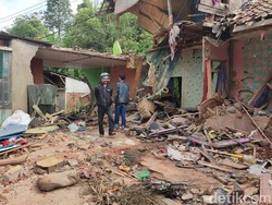 Harapan Pemilik Rumah yang Porak Poranda Usai Ditabrak Bus Maut Ciamis