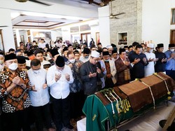 Tata Cara Sholat Jenazah Laki-Laki dan Perempuan Lengkap Bacaan Niatnya