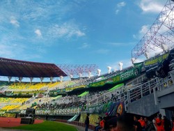 Persebaya vs Persis, Adu Gengsi Aji Santoso dan Jacksen Tiago