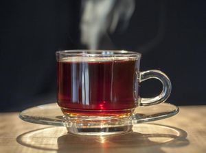 Buka Puasa Hendaknya Diawali dengan Minuman Hangat