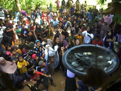 Semarak Tradisi Pesta Panen Raya di Makassar