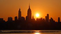 Seperti Ini Pesona Matahari Terbit di New York