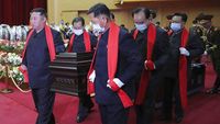 Cuek Saja, Kim Jong-Un Terlihat Tanpa Masker Saat Corona Mengganas