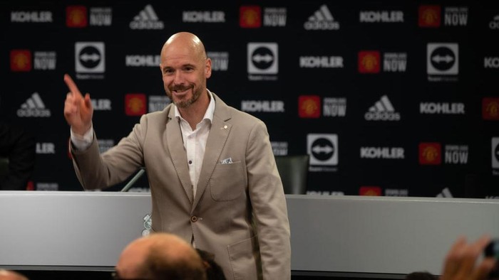 MANCHESTER, ENGLAND - MAY 23: Manager Eric ten Hag of Manchester United speaks during a press conference to announce his arrival at Old Trafford on May 23, 2022 in Manchester, England. (Photo by Ash Donelon/Manchester United via Getty Images)