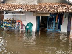 Banjir Rob Juga Terjang Pesisir Pekalongan, Rendam Permukiman
