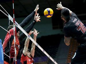 6 Teknik Dasar Bola Voli, Mulai dari Servis hingga Blocking 6 Teknik Dasar Bola Voli, Mulai dari Servis hingga Blocking