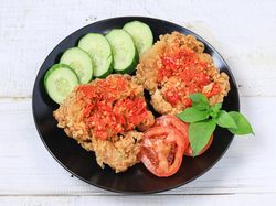 Ayam Geprek Ini Laku hingga 300 Kg, Sebulan Raup Rp 15 Juta