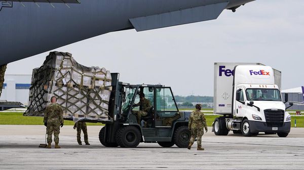 Atasi Kelangkaan, Puluhan Ton Susu Formula dari Jerman Tiba di AS