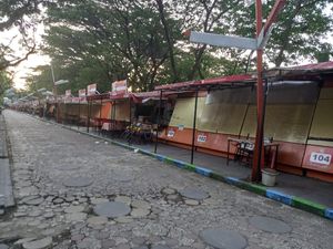 Relokasi PKL di Kanrerong Makassar Tunggu Kesiapan Tender Revitalisasi Relokasi PKL di Kanrerong Makassar Tunggu Kesiapan Tender Revitalisasi