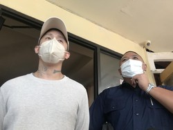 Eks Suami Wanda Hamidah Serahkan Bukti Tambahan ke Polres Depok