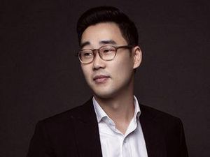 Penampakan Jesse Choi, Suami Maudy Ayunda