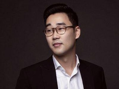 Penampakan Jesse Choi, Suami Maudy Ayunda