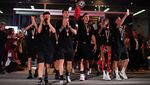 Momen Milanisti Bikin Kota Milan Merah Membara
