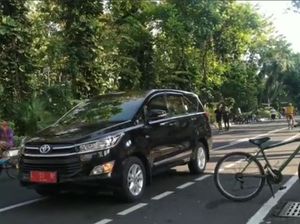 Viral Mobil Pelat Merah Terobos CFD Darmo, Armuji Janji Beri Teguran Keras Viral Mobil Pelat Merah Terobos CFD Darmo, Armuji Janji Beri Teguran Keras
