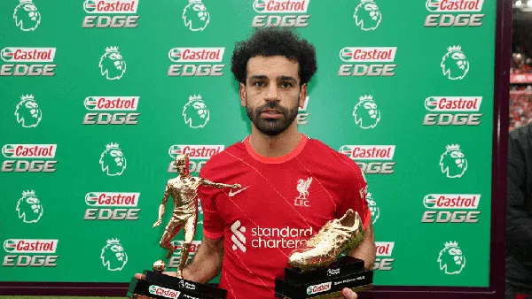 Foto: Son Vs Salah, Beda Ekspresi Terima Sepatu Emas Liga Inggris