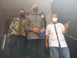 Babak Baru Sekjen PAN Eddy Soeparno di Kasus Cuitan Ade Armando