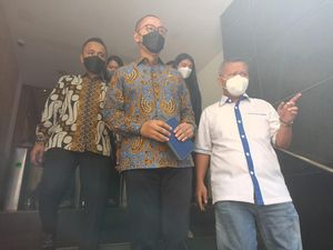 Sekjen PAN Jawab Ade Armando soal Penista Agama: Jangan Playing Victim Sekjen PAN Jawab Ade Armando soal Penista Agama: Jangan Playing Victim