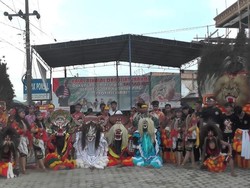 Seniman Reog & Kuda Lumping di Jambi Dukung Ganjar Nyapres di 2024
