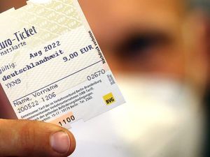 Jerman Keluarkan Tiket Perjalanan Tanpa Batas Selama Sebulan Jerman Keluarkan Tiket Perjalanan Tanpa Batas Selama Sebulan