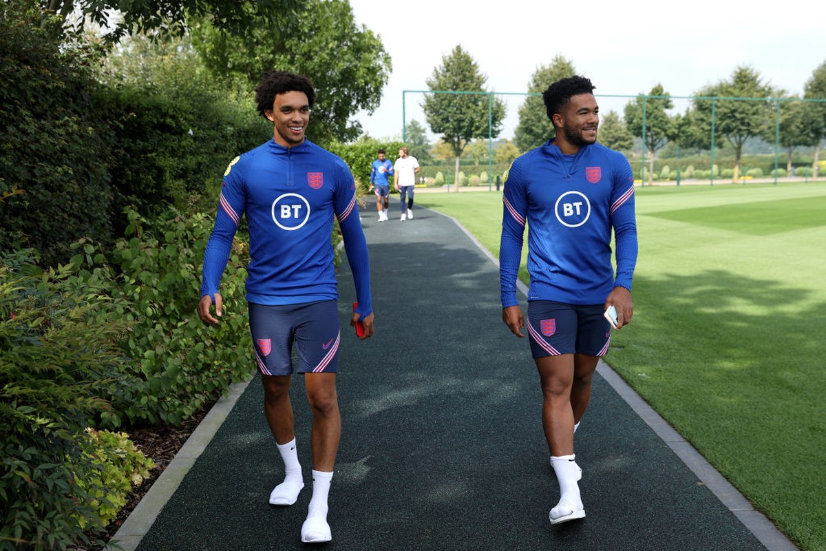Debat Bek Kanan Terbaik: Trent Vs Reece James Seri (Foto: The FA via Getty Images/Eddie Keogh - The FA)