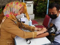 2 Minggu Lagi Vaksin Booster Bakal Jadi Syarat Jalan-Ngemal