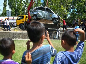 Ada Mobil Nyemplung ke Selokan di Gorontalo, Kenapa Ya?