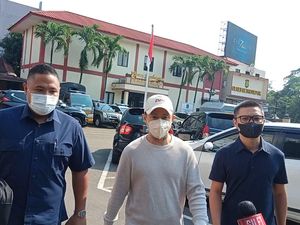 Eks Suami Wanda Hamidah Datangi Polres Depok Lagi, Ada Apa? Eks Suami Wanda Hamidah Datangi Polres Depok Lagi, Ada Apa?
