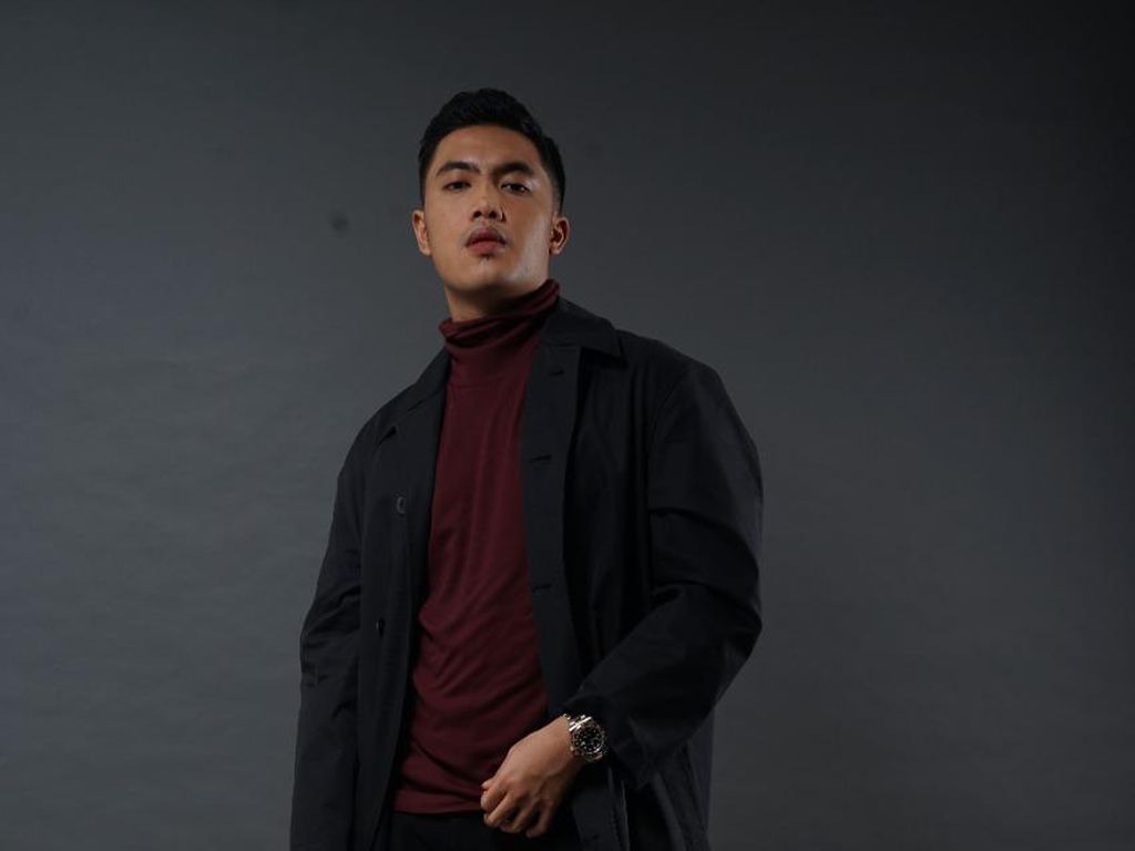 Aldwin Dinata Rayakan Hal Pahit Asmaranya di 1 Untukku Aldwin Dinata Rayakan Hal Pahit Asmaranya di 1 Untukku