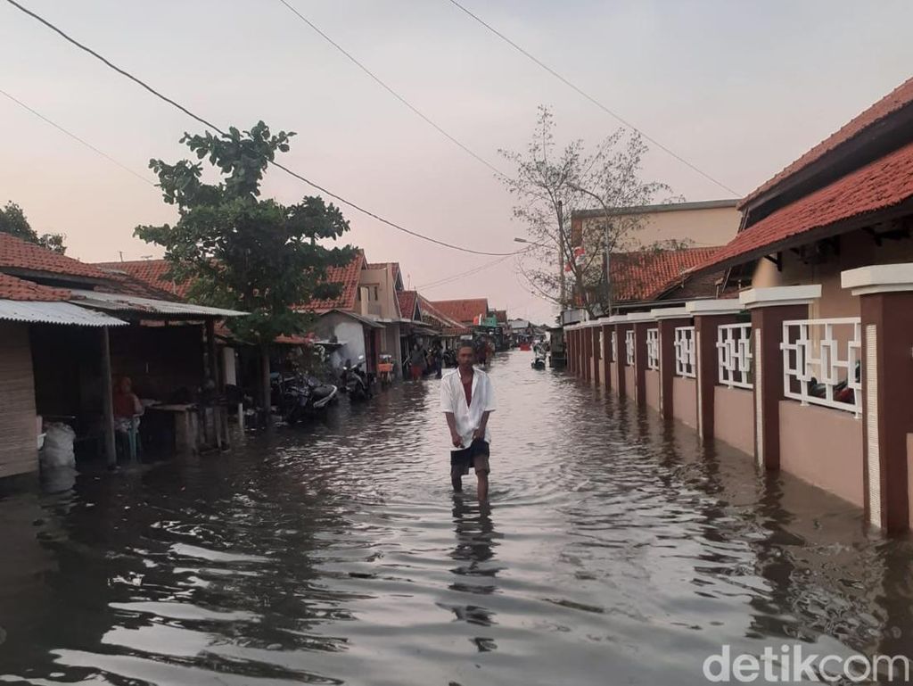 6 Desa di Brebes Terendam Banjir Rob, Nyaris 2.500 KK Terdampak