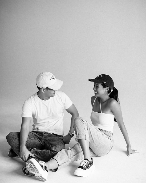 Busana prewedding aesthetic