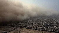 Ngeri... Kuwait Ditelan Badai Pasir, Udara Merah Kekuningan