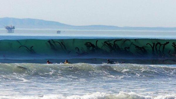 Foto Ini Bikin Terkesima Tapi Menakutkan Bagi Fobia Perairan Luas & Dalam