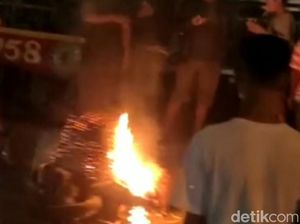 Fakta-fakta Pria Pasuruan Dikira Maling, Dihajar Warga-Motor Dibakar Fakta-fakta Pria Pasuruan Dikira Maling, Dihajar Warga-Motor Dibakar