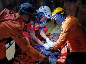 Kebakaran Rumah Panggung di Sidrap, Seorang Kekek Ditemukan Tewas